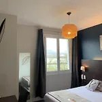 Hotel Aux Berges De L'aveyron-maison By Logis Onet-le-Château