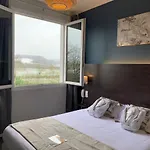 Hotel Aux Berges De L'aveyron-maison By Logis Onet-le-Château