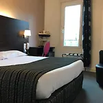 Hotel Logis Aux Berges De L'aveyron