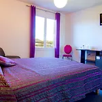 Hotel Aux Berges De L'aveyron-maison By Logis 3*