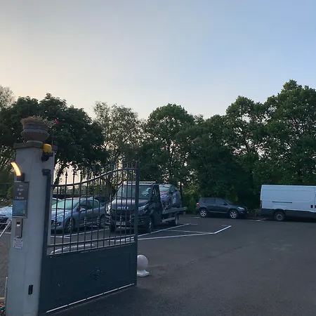 Logis Aux Berges De L'aveyron