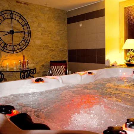 Logis Aux Berges De L'aveyron