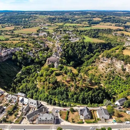 Hotel Logis Aux Berges De L'aveyron