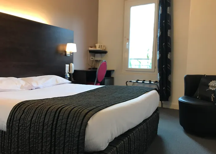 فندق Logis Aux Berges De L'aveyron